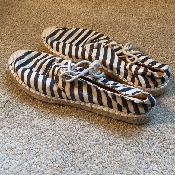 J. Crew Factory Shoes - Picture 3 of 7